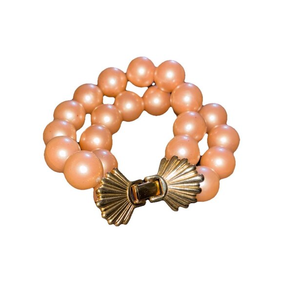 Richelieu Vtg Faux Pearl Clasp Closure Gold Toned Bracelet Romantic Fairycore - Picture 2 of 5
